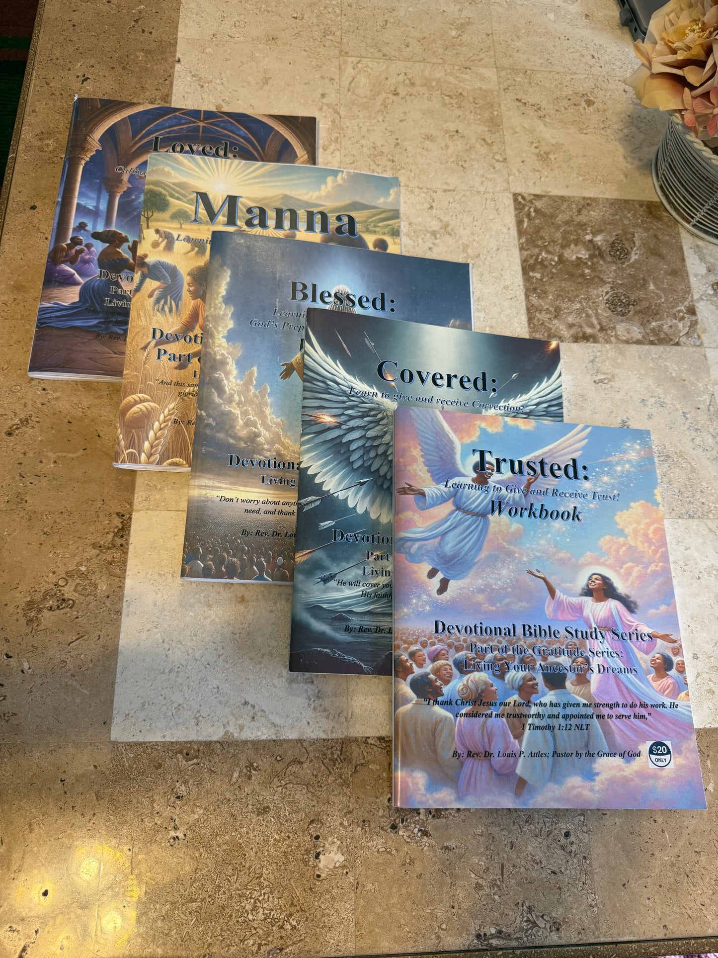 Bible Study 5-Book Bundle: Learn God’s Love, Trust, Blessings, and More!